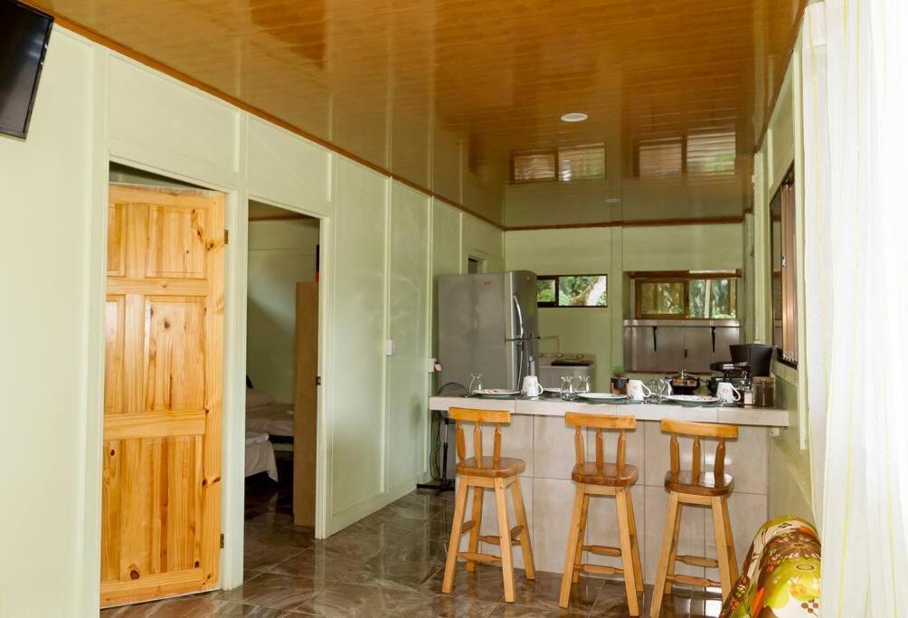 Casita Colorada, Sierpe De Osa Villa Kültér fotó